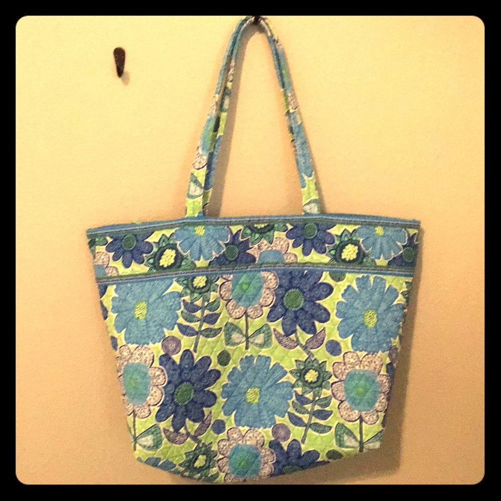 Vera Bradley Grande Tote